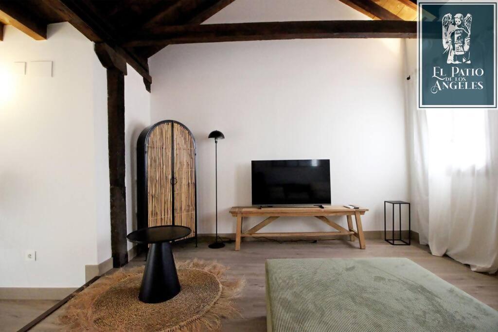 Patio De Los Angeles トレド エクステリア 写真